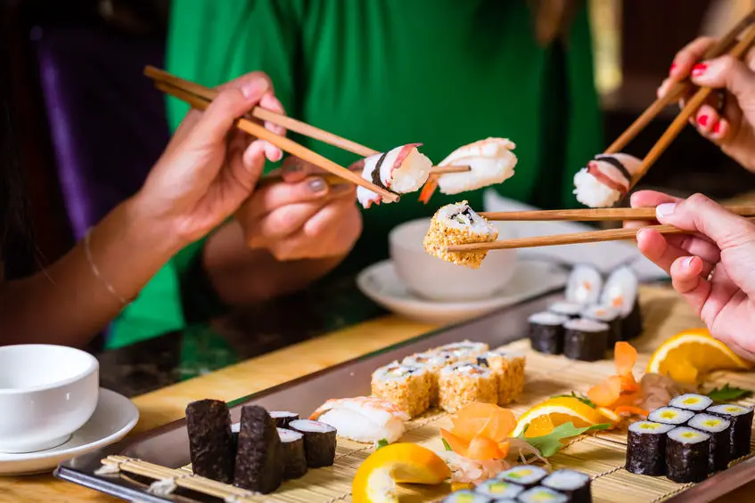 manger au japon regles